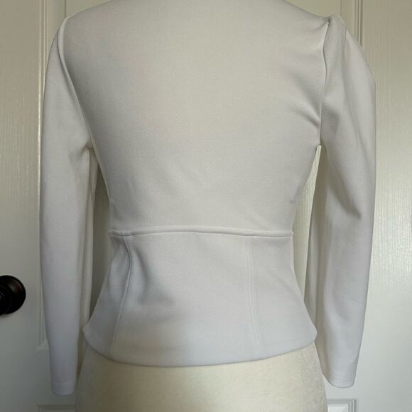 Express Women’s White Top Gold Accents Side Zipper Size Extra Small Stretch - Picture 6 of 11
